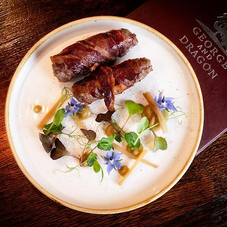 彭里斯 George And Dragon Clifton酒店 外观 照片